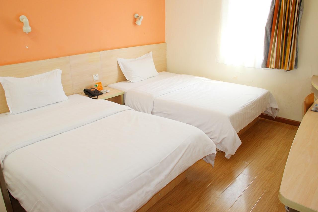 7Days Inn Huludao Xingcheng Hot Spring Street Exterior photo