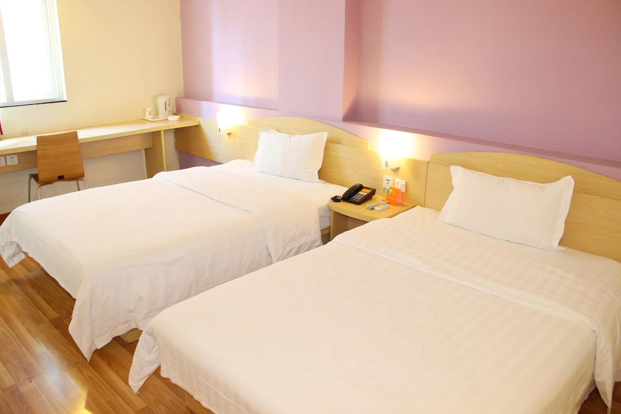 7Days Inn Huludao Xingcheng Hot Spring Street Exterior photo